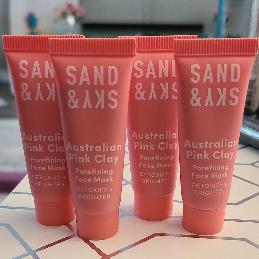 Sand & Sky Pink Clay Mini Face Mask Set Of 4